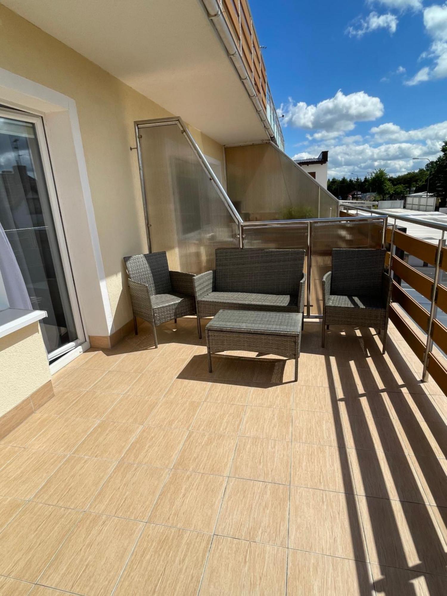 Adania Apartment Гжибово Екстериор снимка