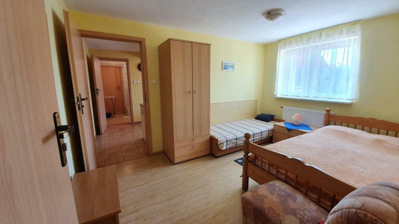 Adania Apartment Гжибово Екстериор снимка